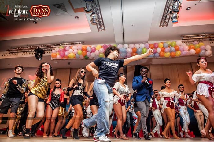Crypto Dans Stüdyosu - Düğün Dansı - 1. Fotoğraf