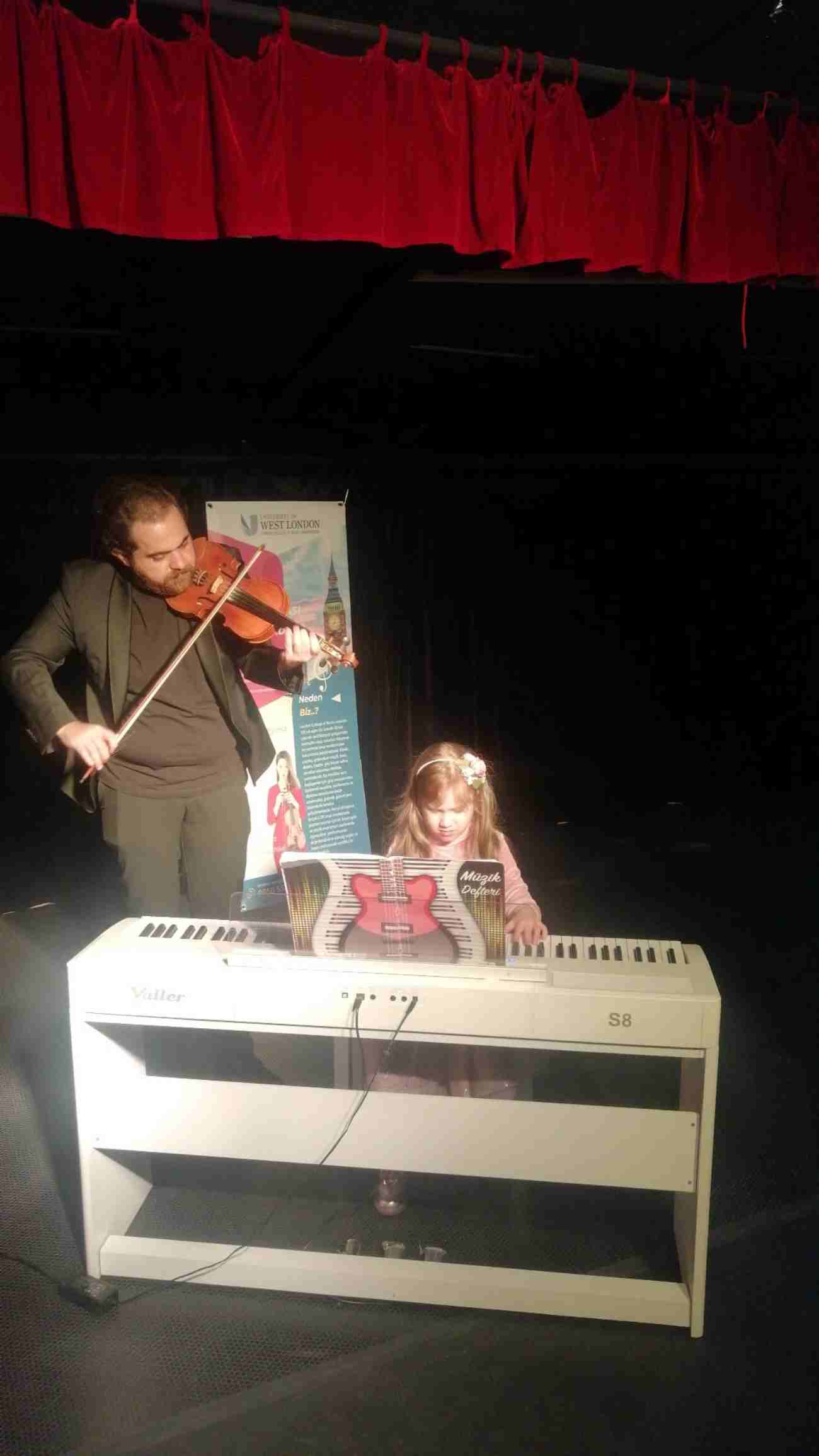 Demiurk Sanat Akademi - Düğün Dansı