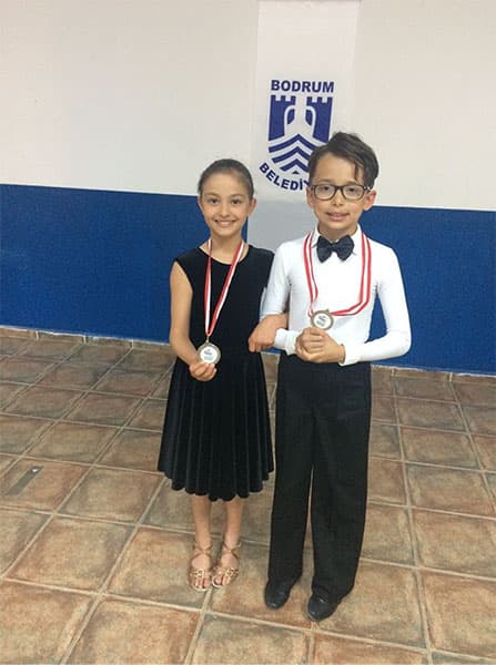 Emir Kaya Dans Okulu - Düğün Dansı