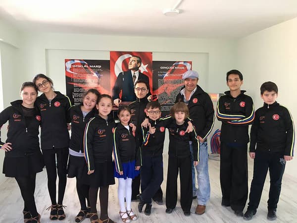 Emir Kaya Dans Okulu - Düğün Dansı - 45. Fotoğraf Emir Kaya Dans Okulu - Düğün Dansı - 45. Fotoğraf