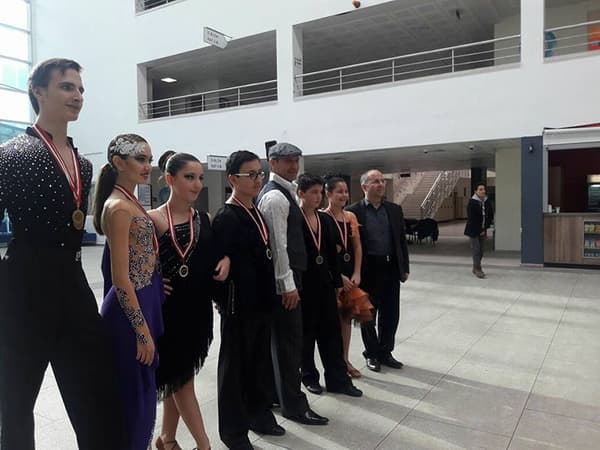 Emir Kaya Dans Okulu - Düğün Dansı - 31. Fotoğraf Emir Kaya Dans Okulu - Düğün Dansı - 31. Fotoğraf