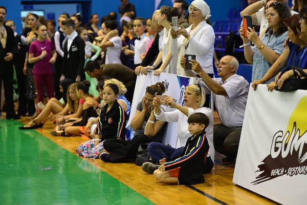 Emir Kaya Dans Okulu - Düğün Dansı - 49. Fotoğraf Emir Kaya Dans Okulu - Düğün Dansı - 49. Fotoğraf
