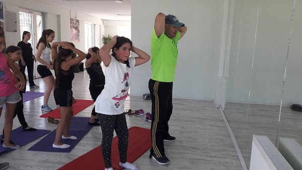 Emir Kaya Dans Okulu - Düğün Dansı - 12. Fotoğraf Emir Kaya Dans Okulu - Düğün Dansı - 12. Fotoğraf