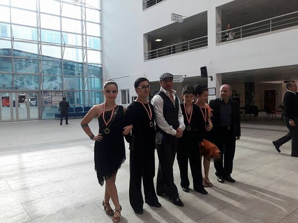 Emir Kaya Dans Okulu - Düğün Dansı - 33. Fotoğraf Emir Kaya Dans Okulu - Düğün Dansı - 33. Fotoğraf