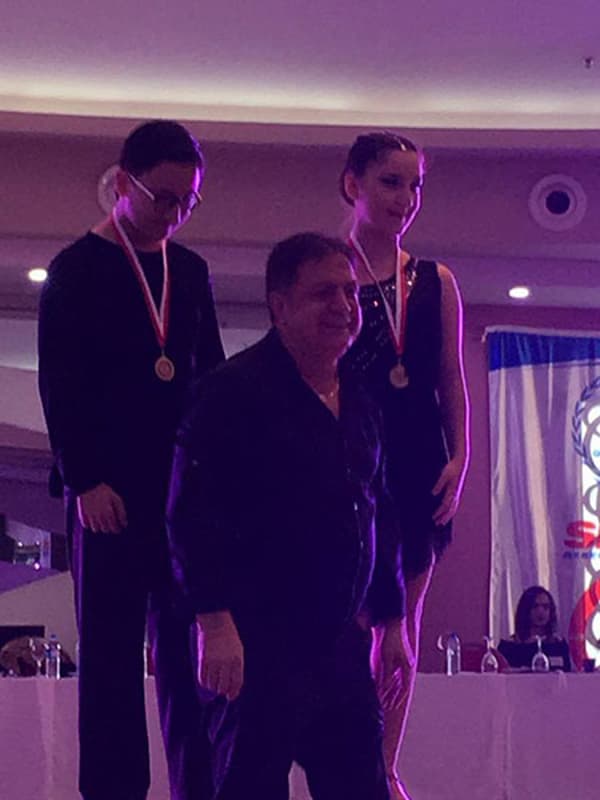 Emir Kaya Dans Okulu - Düğün Dansı - 40. Fotoğraf Emir Kaya Dans Okulu - Düğün Dansı - 40. Fotoğraf