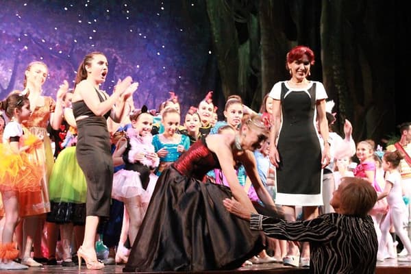 Kent Dans Bale Okulu - 10. Fotoğraf Kent Dans Bale Okulu - 10. Fotoğraf