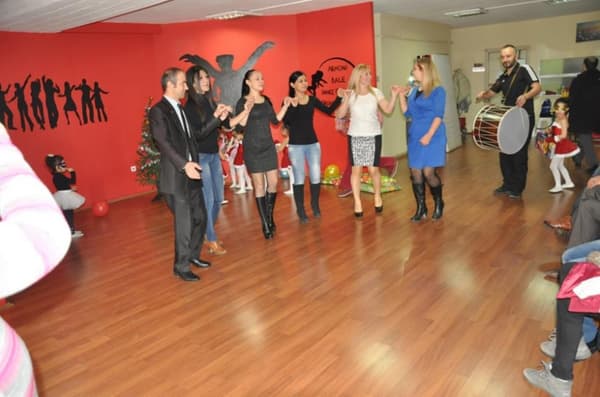 Armoni Dans ve Müzik Akademi - 7. Fotoğraf Armoni Dans ve Müzik Akademi - 7. Fotoğraf