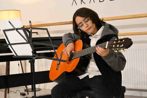 Lamia Dans ve Sanat Akademi - 9. Fotoğraf Lamia Dans ve Sanat Akademi - 9. Fotoğraf