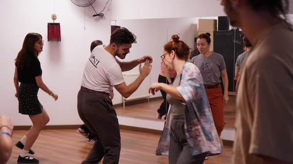 Lindy Hop Company - 3. Fotoğraf Lindy Hop Company - 3. Fotoğraf